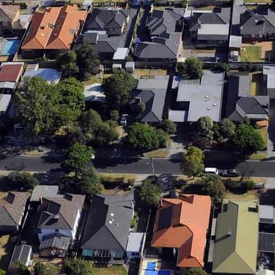 Water use points to thousands of homes sitting empty