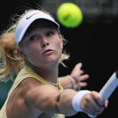 Rising Aussie Jones beaten in Wimbledon girls' final