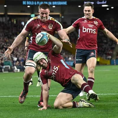 Reds denied historic victory as Wales edge thriller