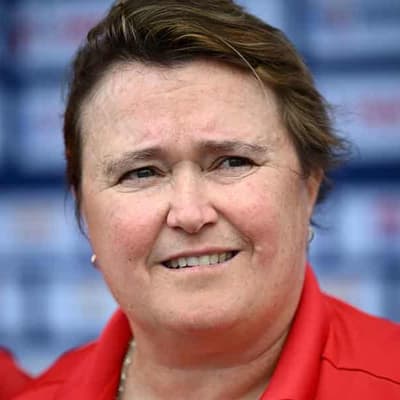 Aussie greats spoil party, plot China hockey gold