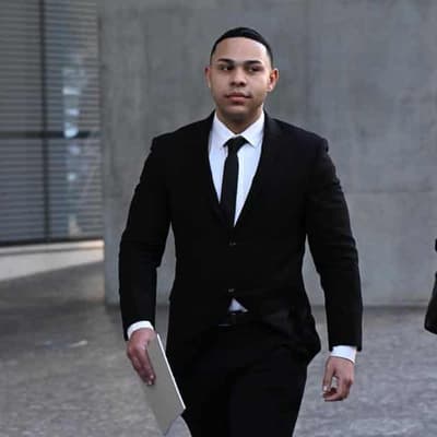 Man guilty of murder over scissors stabbing at station