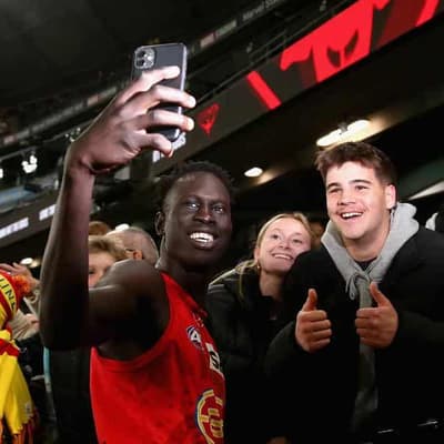 Suns delight in rising star Mac Andrew's late heroics