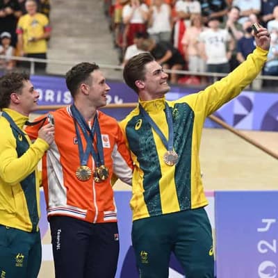 Australia's Richardson, Glaetzer medal in keirin final