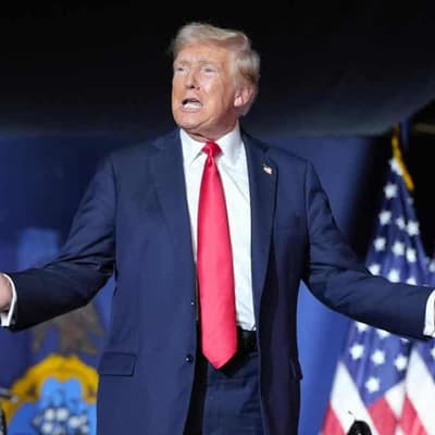 Trump reportedly used a slur against Harris in private