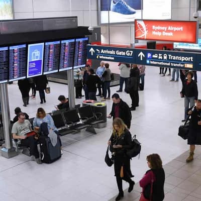 Australian tourist numbers back to pre-pandemic levels