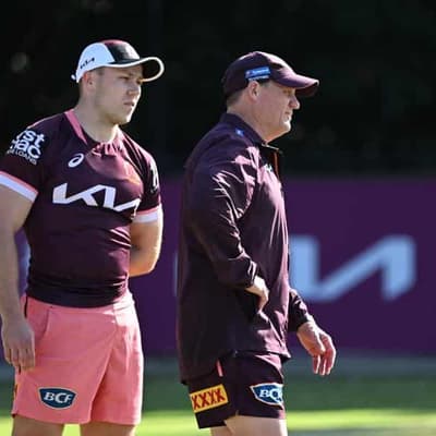 Walters' shot at 'fake fans' as Broncos target finals