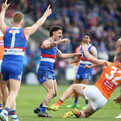 Resilient Dogs seal finals berth with win over Giants