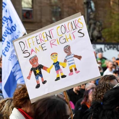 Landmark settlements for children detained in Nauru