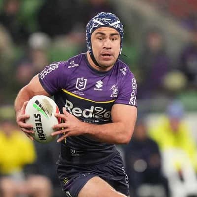 Kiwi camp chat behind halfback Hughes' Storm surge