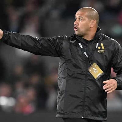 Victory, Adelaide face off for Cup final spot