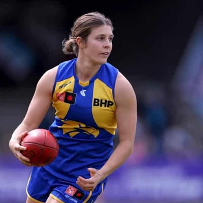 Smith shirts in demand as Eagle notches milestone