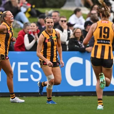 Bodey stars as Hawks hand Saints first loss of season