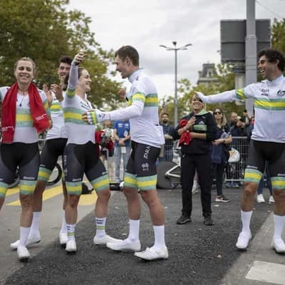 Brown leads Australia to world mixed relay cycling gold