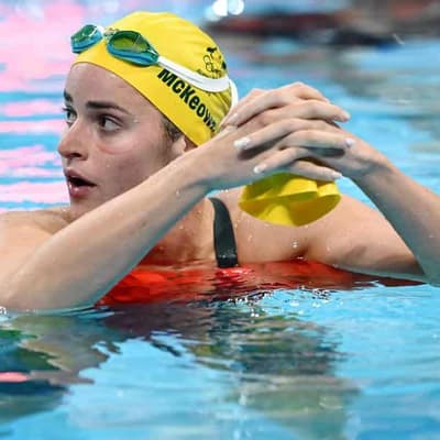 McKeown smashes short course world record on return