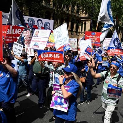 Armistice: NSW nurses strike interim wage deal