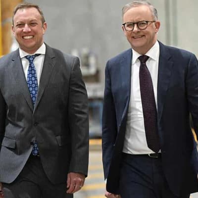 Premier doesn't 'need anyone to hold his hand' on trail