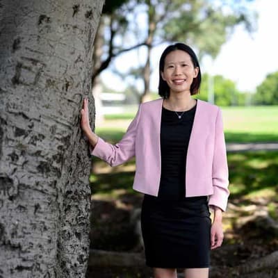 There's 'muffin' PM's science prize winner can't teach