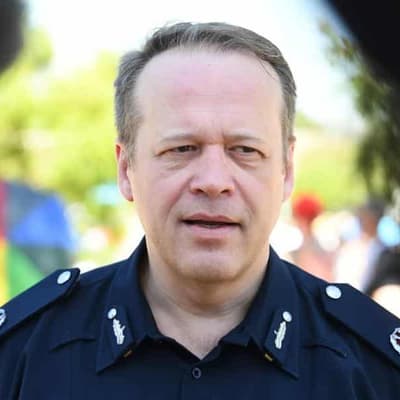 School zone dispute prompts top cop corruption referral