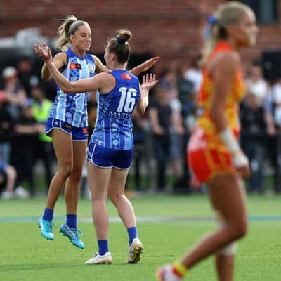 Roos thrash Suns to claim AFLW minor premiership