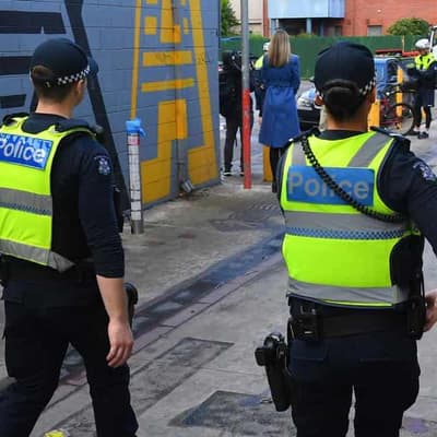 Police threaten to walk off job as pay talks turn sour