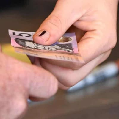 Cash flows but small business fears paying the price