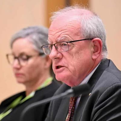 Anti-corruption boss grilled over robodebt decision