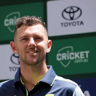 Warner unsold as Hazlewood and Fraser-McGurk cash in