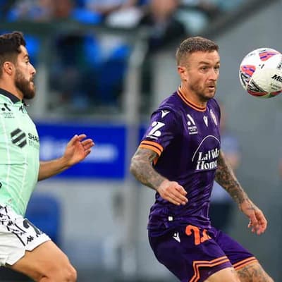 Taggart on target twice in Glory draw