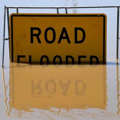 Flash floods prompt rescues and warnings for motorists