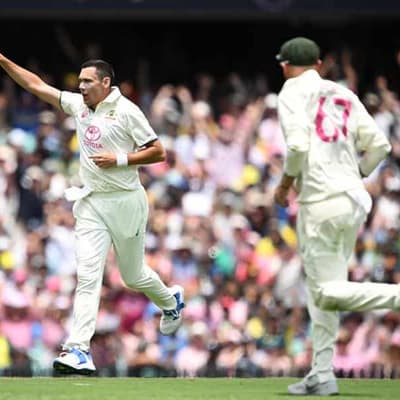 Boland bags four as Australia runs through India