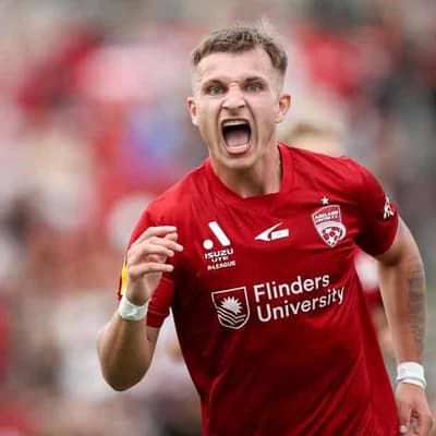 Late Jovanovic strike fires Reds to 2-1 win over Bulls