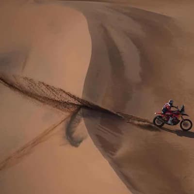 Sanders' lead trimmed but Aussie still Dakar favourite