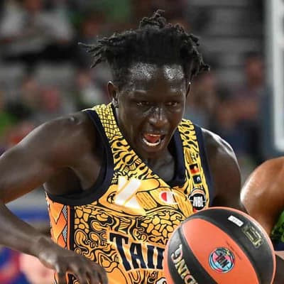 NBL player to fight assault, choking charges