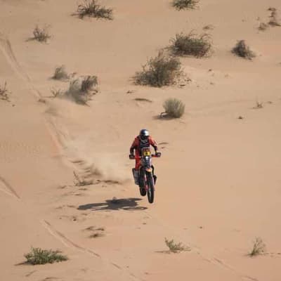 Aussie Sanders plays it cool with Dakar title in sight