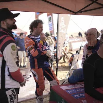Aussie Sanders on the verge of Dakar Rally triumph