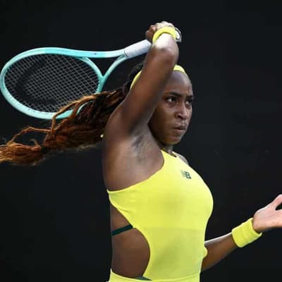 Gauff continues charge through Australian Open draw
