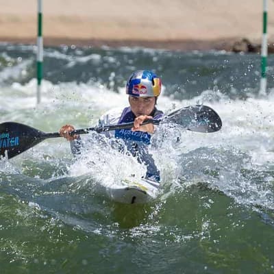 Jessica outfoxes rivals to claim Oceania championship