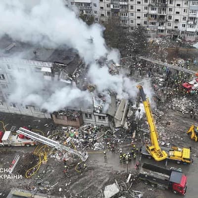 Ukraine, Russia accuse each other over boarding school