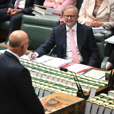 Poll still a blind date as no love lost between leaders