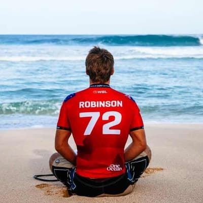 Pipe Pro frustration as wait for waves continues