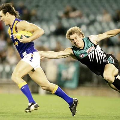 Tributes flow after former Eagles star Adam Hunter dies