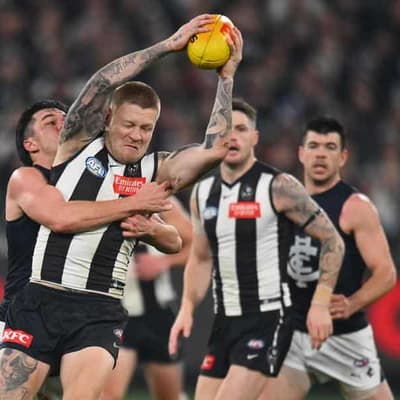 Magpies take no chances with De Goey's rehabilitation
