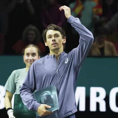Brave de Minaur downed by Alcaraz in Rotterdam final