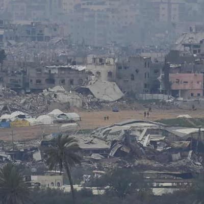 Egypt calls Arab summit over Trump's Gaza plan