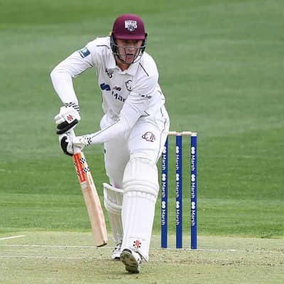 Renshaw's runs put Bulls in box seat to beat Blues