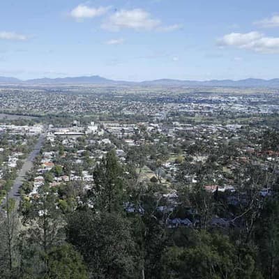 Aussies opt for regional living, pushing up home prices