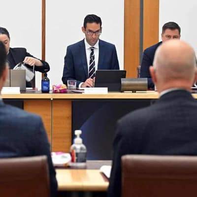 Universities 'toxic' for Jewish students, inquiry finds