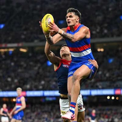 Indigenous All Stars wrap their arms around Ugle-Hagan