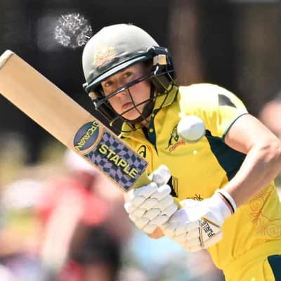 Perry hailed as 'the GOAT' as Aussies bid for WPL glory