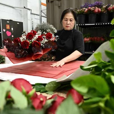 Love rules as Aussies still splurge on Valentine's Day